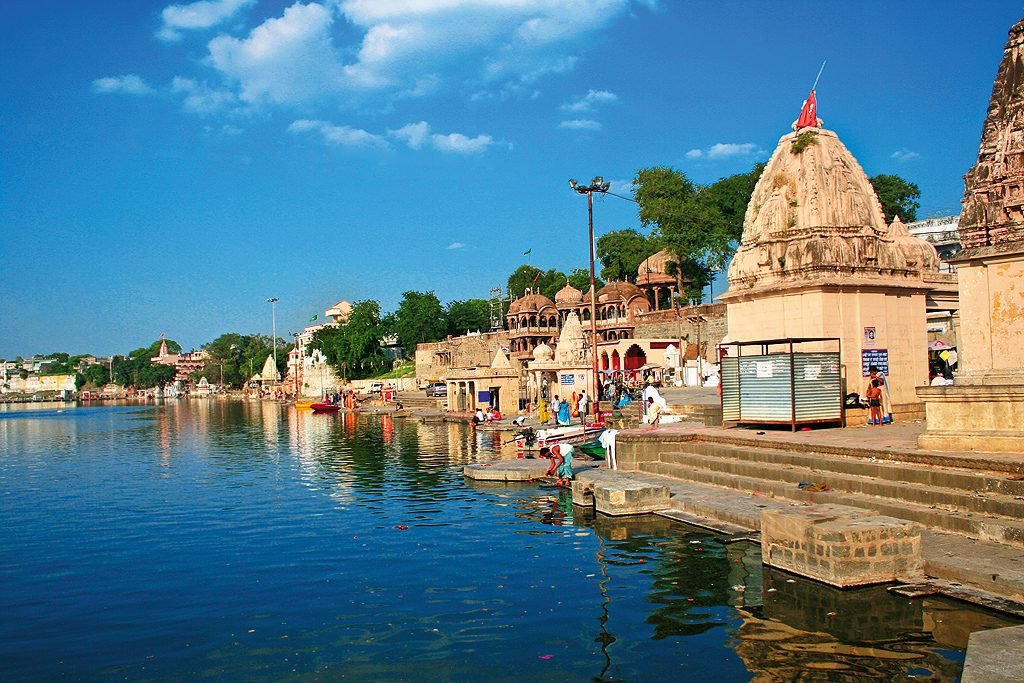 Spiritual Tour to Ujjain: Convenient Taxi Service